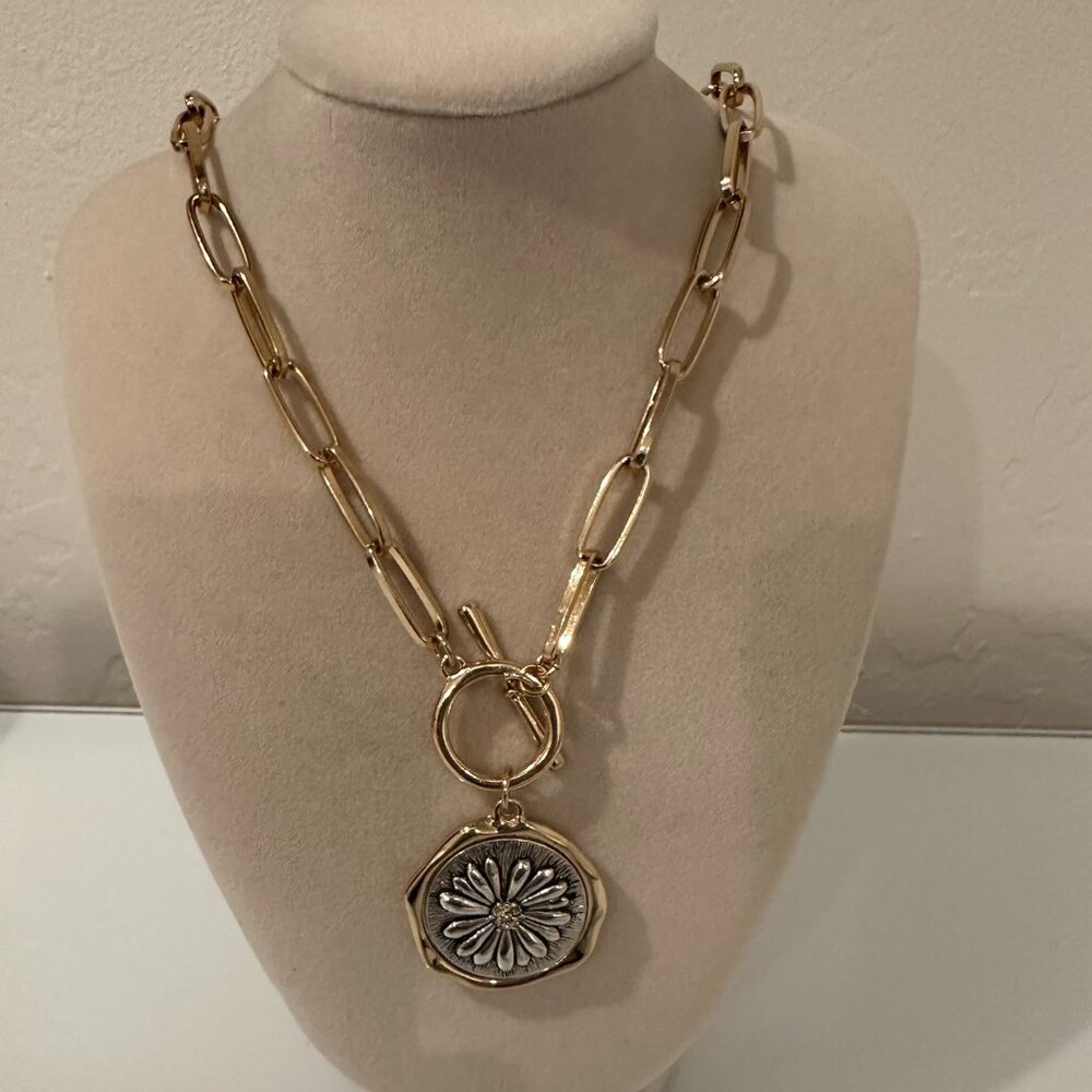 Gold-toned paperclip chain necklace with floral pendant